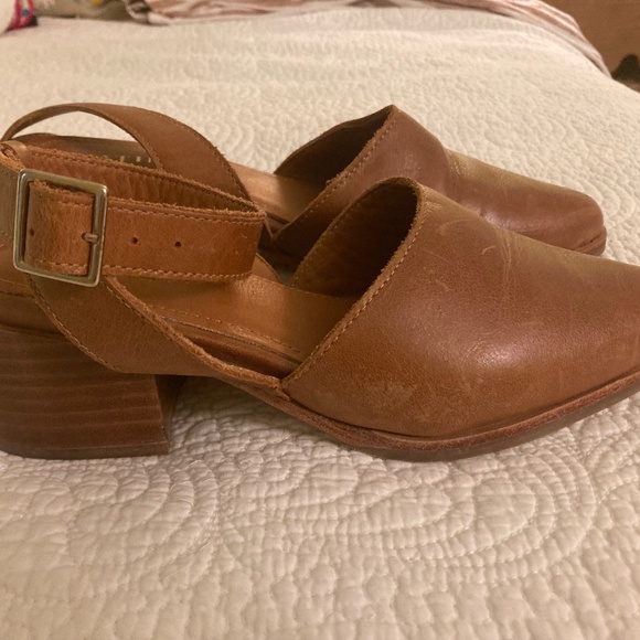 Patina Portland Leather Ankle Strap Shoe size 7 - Picture 3 of 4